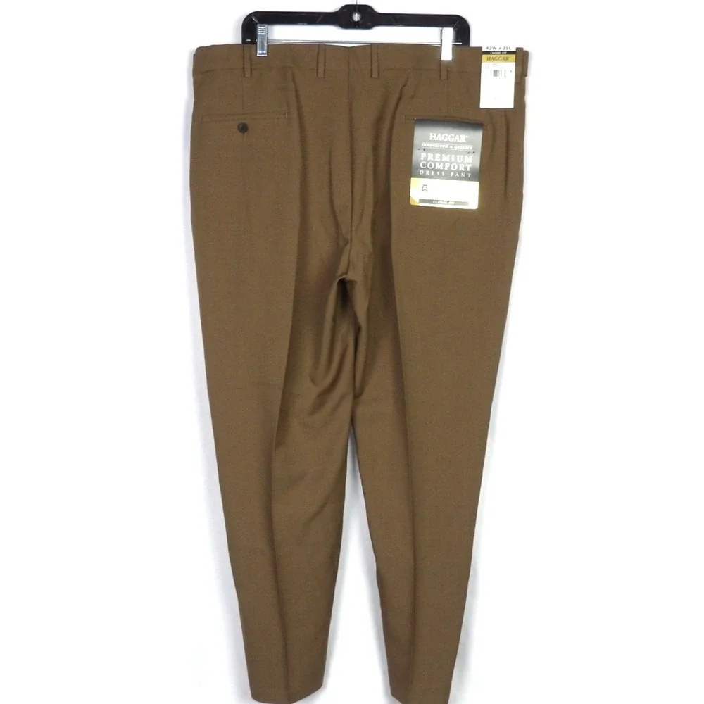 NEW! HAGGAR Classic Fit Brown Premium Comfort Dress Pants Men's 42 X 29 NWT!